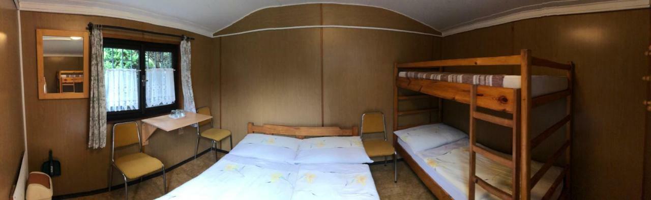 Fremunt's Bungalows Campeggio Praga